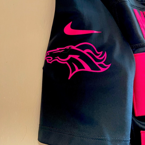 NFL Women’s Von Miller Broncos Jersey Size M - Picture 3 of 3